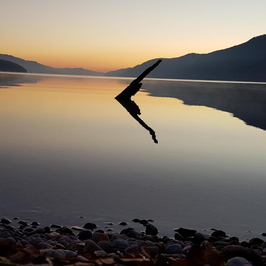 Airanloch, Loch Ness, Adult Only Bed & Breakfast Lochend Exterior photo