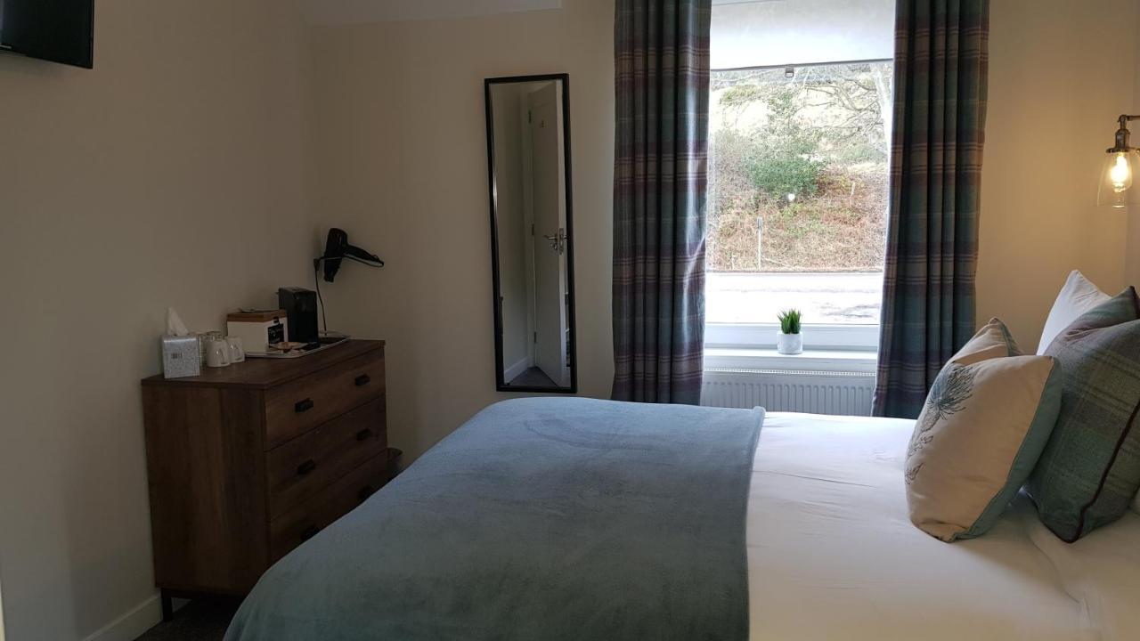 Airanloch, Loch Ness, Adult Only Bed & Breakfast Lochend Room photo